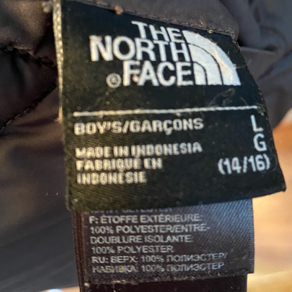 EUC Boys North Face Puffer Jacket / Reversible Print - Picture 5 of 5